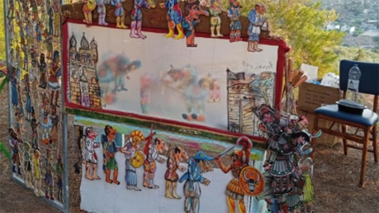 Σκιές και ψυχή: Η τέχνη του αυτοδίδακτου Καραγκιοζοπαίχτη