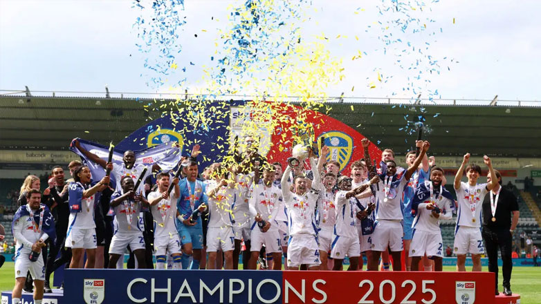 Αγγλία: Πρωταθλήτρια η Λιντς, επιστρέφει μαζί με την Μπέρνλι στην Premier League