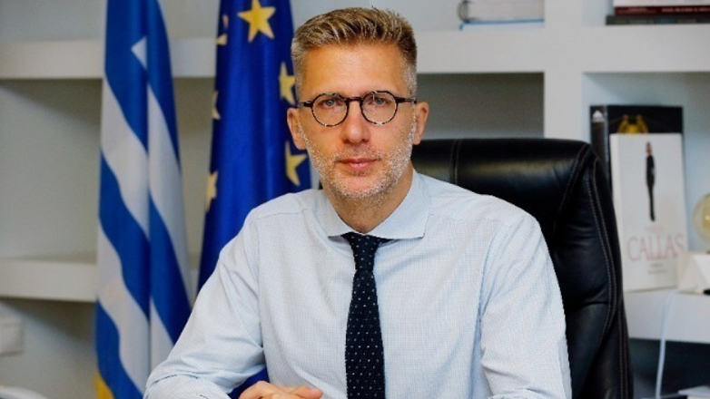 Ο Άκης Σκέρτσος για το τραγούδι του Light: «Τα άτομα με αναπηρία αξιώνουν ουσιαστικό σεβασμό»