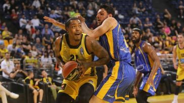 Greek Basketball League: Εύκολο έργο για τον Άρη, 79-61 το Λαύριο