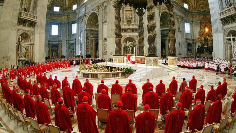 Αντίστροφη μέτρηση για την εκλογή του Πάπα