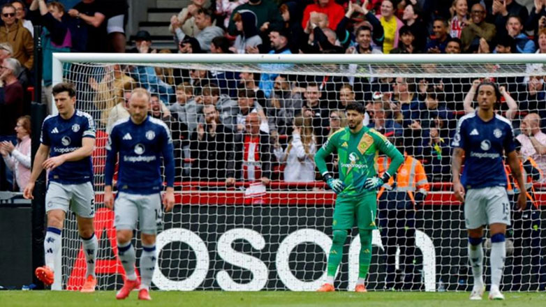 Αγγλία: Ηττήθηκε, αλλά έγραψε ιστορία η νεότερη ενδεκάδα στην ιστορία της Μάντσεστερ Γιουνάιτεντ