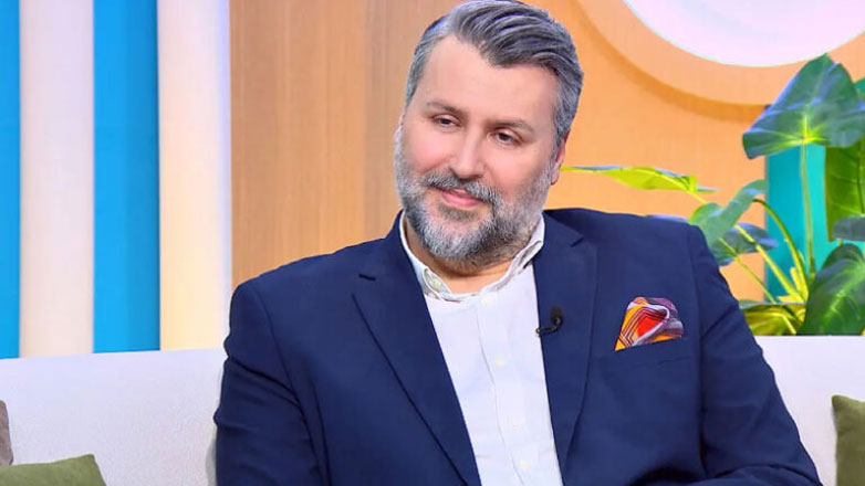 O Γιάννης Καλλιάνος για τον εθισμό του στο τσιγάρο: «Πάθαινα κρίσεις πανικού»