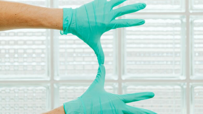 Και τα ιατρικά γάντια μπορούν να μολυνθούν