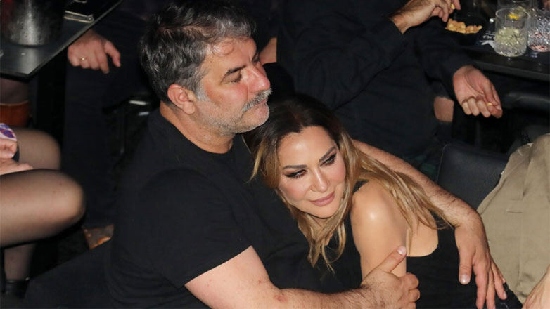 Δέσποινα Βανδή: Στις πρόβες της νέας θεατρικής παράστασης του Βασίλη Μπισμπίκη – Φωτογραφίες