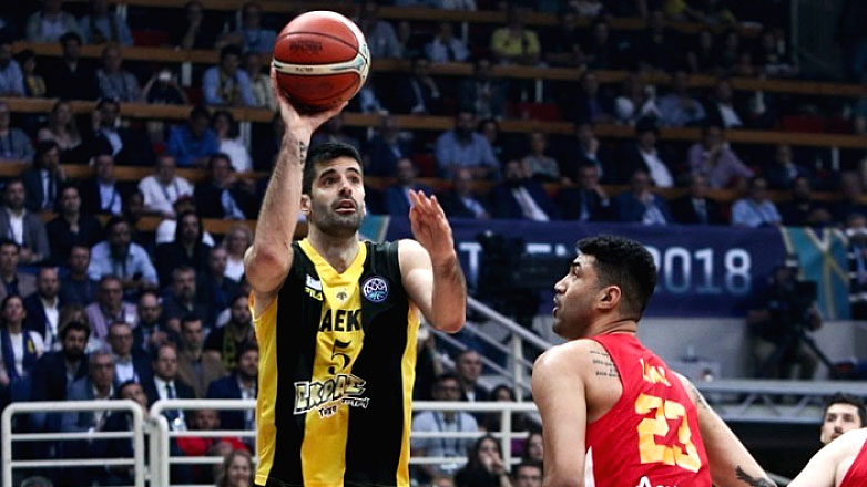 Ντούσαν Σάκοτα: «Οι οπαδοί με κατέκλυσαν με μηνύματα στο instagram και μου θύμισαν τα πάντα»