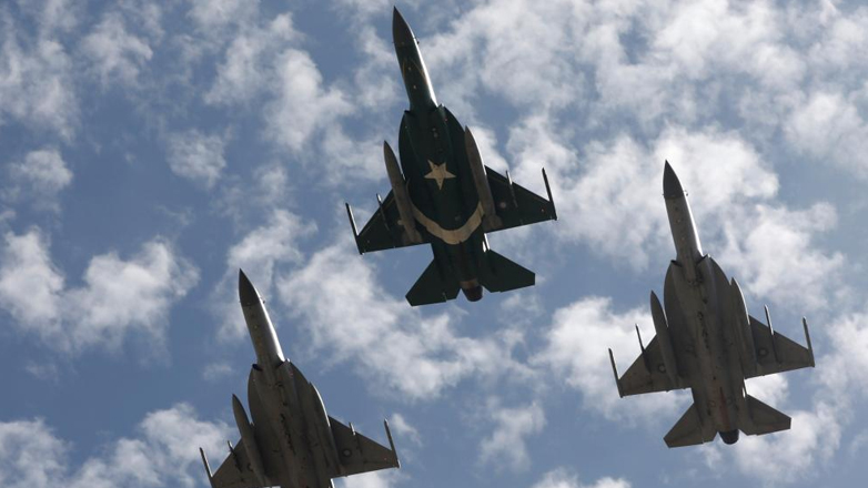 Ινδία: Ισχυρές εκρήξεις στο αεροδρόμιο της πόλης Τζάμου