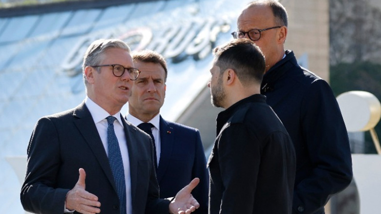 Μερτς: Πρώτα κατάπαυση του πυρός και μετά συνομιλίες