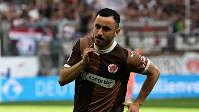 Γερμανία: Γκολ ο Σάλιακας στο 2-2 της Ζανκτ Πάουλι στη Φρανκφούρτη