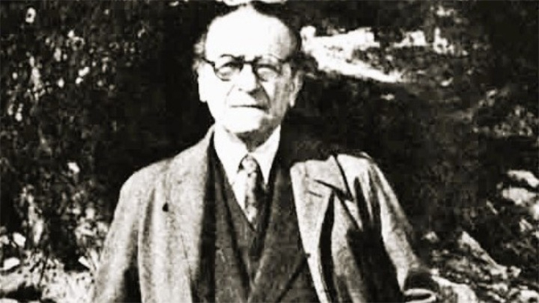 Μάιος 1917: Οι μαθητές διδάσκονται για πρώτη φορά στη δημοτική – Η περιπετειώδης διαδρομή της ελληνικής γλώσσας στους αιώνες