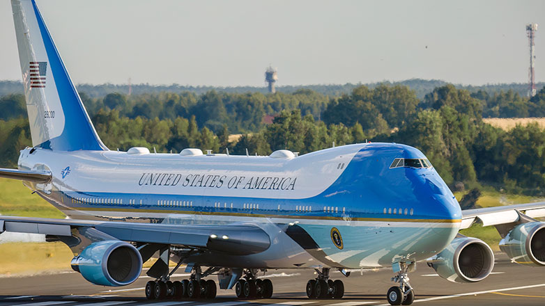 ΗΠΑ: Αντιδράσεις για τη δωρεά από το Κατάρ στον Τραμπ του πολυτελούς προεδρικού αεροσκάφους