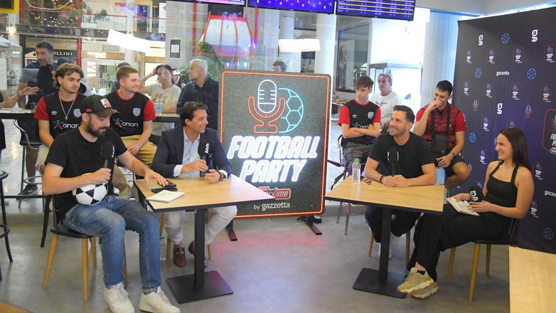 Pre-game show με Χάρη Κοπιτσή και Γιώργο Λιβάνη