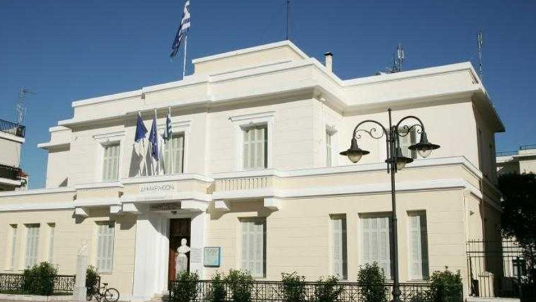 Καταγγελία: Δημοτικά μηχανήματα κάνουν εξυπηρετήσεις σε Αντιδημάρχους