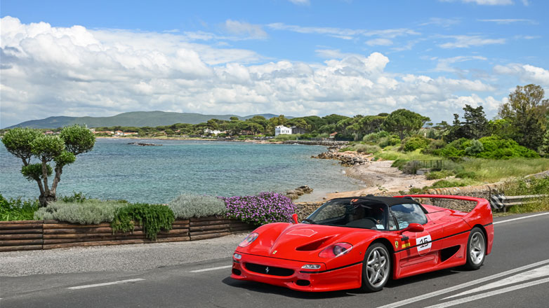 Ferrari F50 Legacy Tour: Το θρυλικό μοντέλο έκλεισε τα 30 και το γιόρτασε με μία επική εκδήλωση πολλών χιλιομέτρων