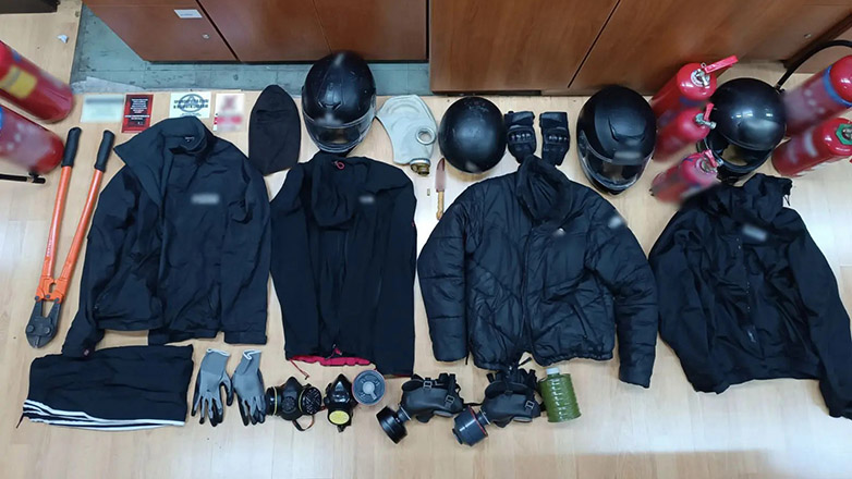 Για κακούργημα οι έξι συλληφθέντες της Νομικής