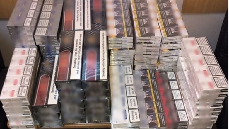 Συλλήψεις για λαθραία τσιγάρα σε Μύκονο και Πειραιά