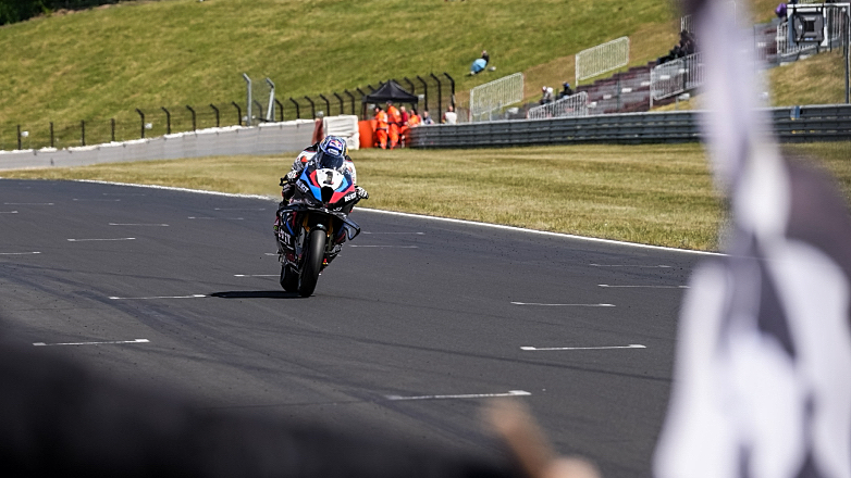 WorldSBK Τσεχία: Ο Toprak κυριαρχεί στον 1ο Αγώνα στο Autodrom Most