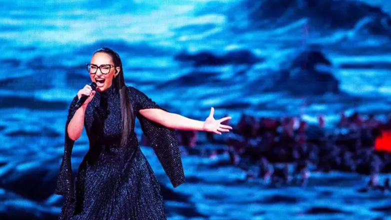 Το BBC αποθεώνει την Κλαυδία