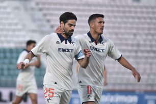 Super League – πλέι άουτ: «Ξύπνησε» αργά η Athens Kallithea, 2-0 στον Βόλο