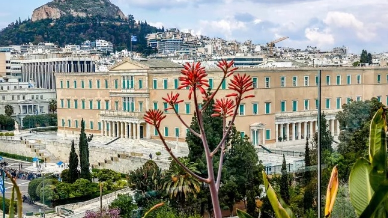 Καιρός: Άνοδος θερμοκρασίας και αφρικανική σκόνη