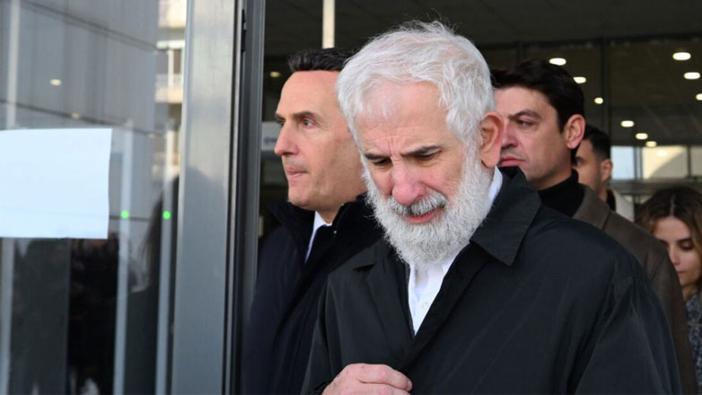 Πέτρος Φιλιππίδης: Απουσιάζει από τη δίκη για τις απόπειρες βιασμού – Επιβαρυμένη η υγεία του