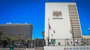 Το Λονδίνο ανακάλεσε την πρέσβειρά του στο Ισραήλ για διαβουλεύσεις