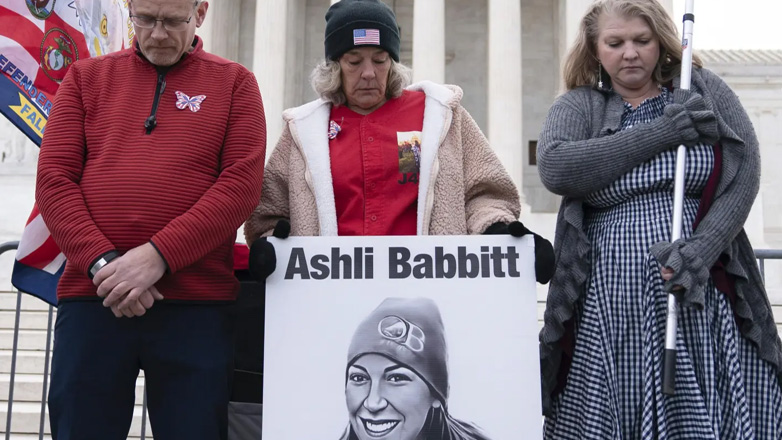 ΗΠΑ: Αποζημίωση 5 εκατ. δολαρίων σε οικογένεια γυναίκας που σκοτώθηκε κατά την εισβολή στο Καπιτώλιο
