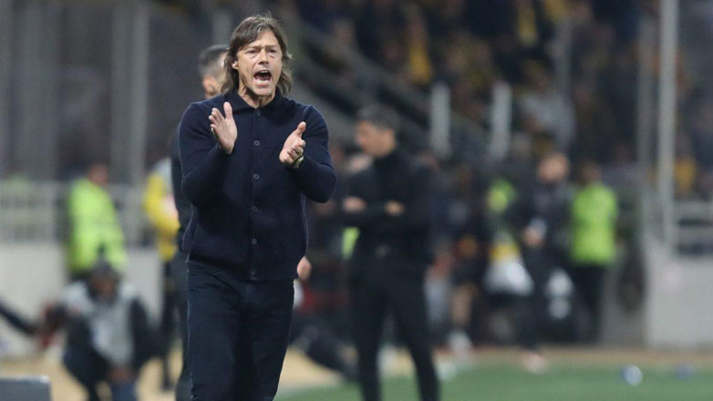 Μεξικό: Η Τσίβας… πολιορκεί τον Ματίας Αλμέιδα