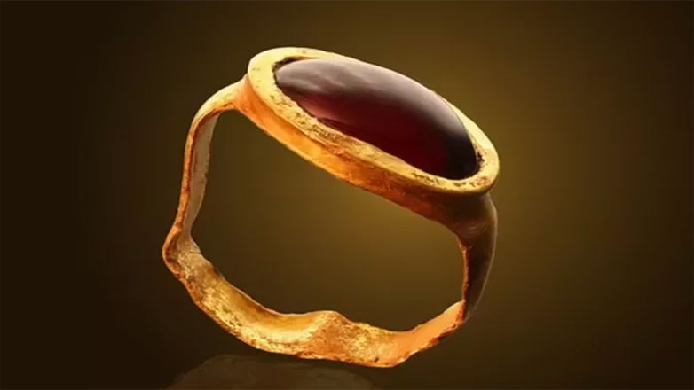 Ένα χρυσό δαχτυλίδι 2.300 χρόνων αναζωπυρώνει τα ερωτήματα για την Κιβωτό της Διαθήκης