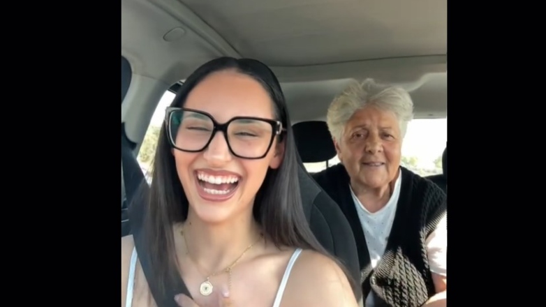 «Έριξε» το TikTok η γιαγιά της Κλαυδίας