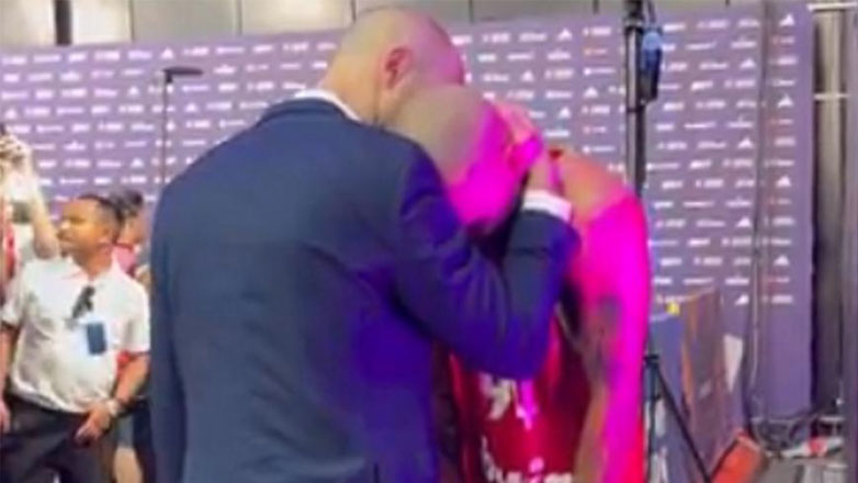 «Έσπασε» ο Φουρνιέ και τον παρηγόρησε ο Σπανούλης!