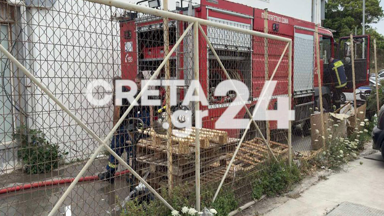 Ηράκλειο: Φωτιά μια «ανάσα» από βενζινάδικο