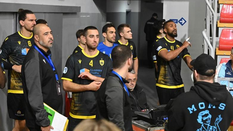 Χάντμπολ: Η ΑΕΚ δεν κατέβηκε στον τελικό με την Αλκαλόιντ