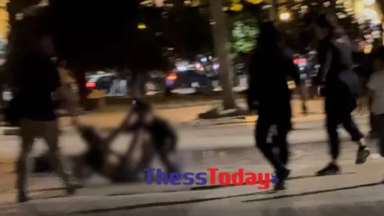 Θεσσαλονίκη: Άγριο ξύλο μεταξύ κοριτσιών στην Αριστοτέλους