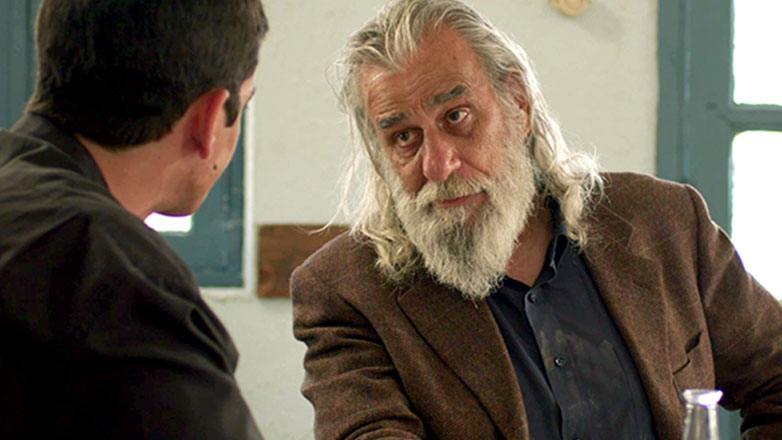 «Η παραλία»: Ο Δημητρός οδηγεί τη Μαρία στον θησαυρό!