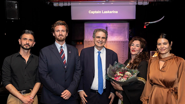 Εκδήλωση της ελληνικής πρεσβείας στο Λονδίνο με τη θεατρική παράσταση «Καπετάνισσα Λασκαρίνα»