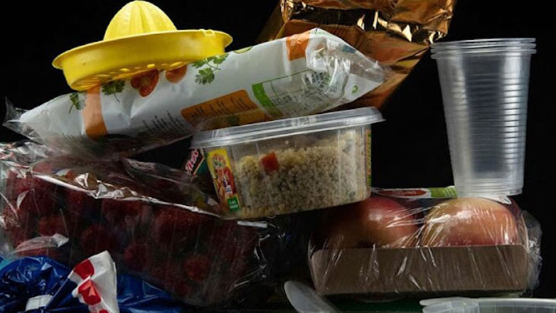 Οι Έλληνες επιθυμούν λιγότερες πλαστικές συσκευασίες στα τρόφιμα