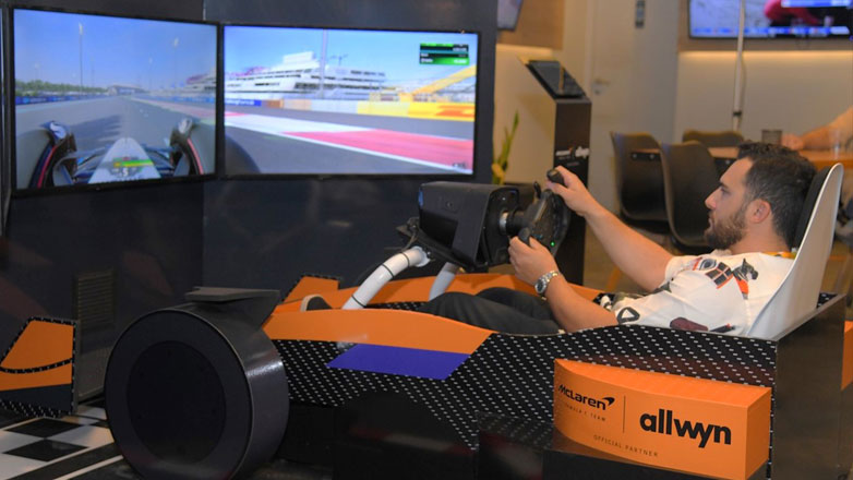 Ραντεβού σε ένα κατάστημα ΟΠΑΠ για μια αυθεντική εμπειρία Formula 1