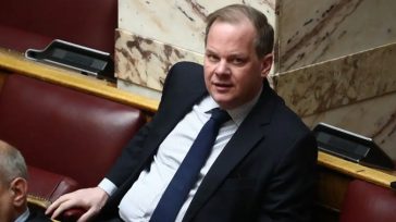 Σε προανακριτική για πλημμέλημα παραπέμπει τον Κώστα Καραμανλή η Νέα Δημοκρατία