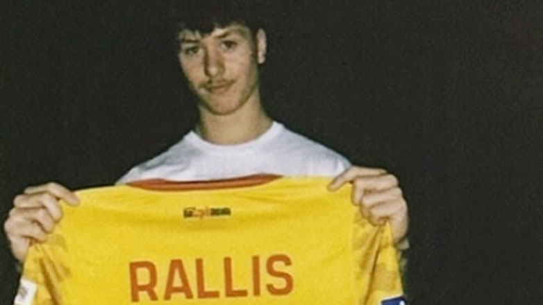 Πολωνία: Ο Δημήτρης Ράλλης υπέγραψε στη Γιαγκελόνια έως το 2028