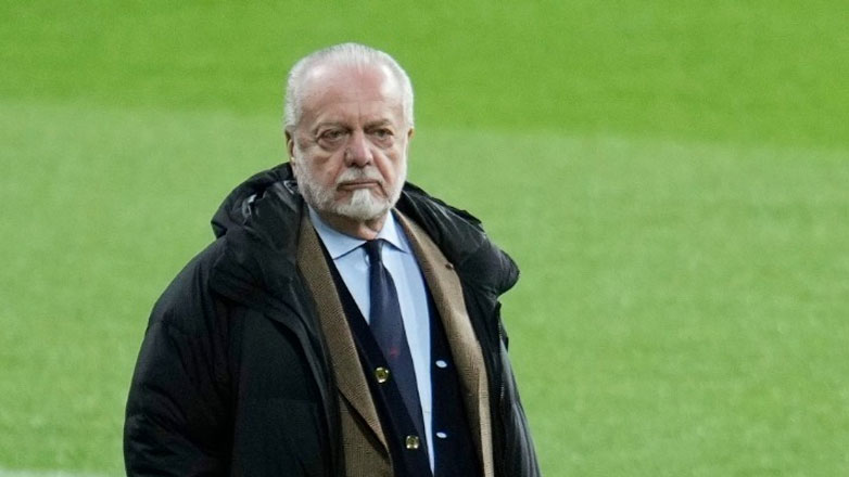 Νάπολι: Ο Ντε Λαουρέντις αποχαιρέτησε και ευχαρίστησε τον Κόντε