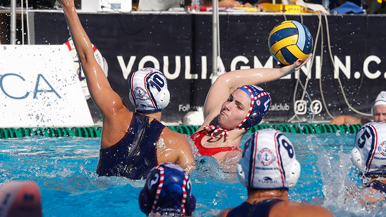 Πόλο-Α1 Γυναικών: Προβάδισμα τίτλου στα πέναλτι για τη Βουλιαγμένη