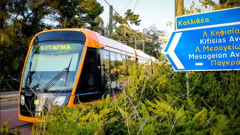 Ατύχημα με Τραμ στη Γλυφάδα