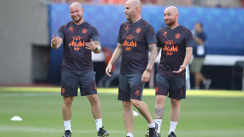 Η Μάντσεστερ Σίτι ανακοίνωσε τρεις αποχωρήσεις από το τεχνικό επιτελείο