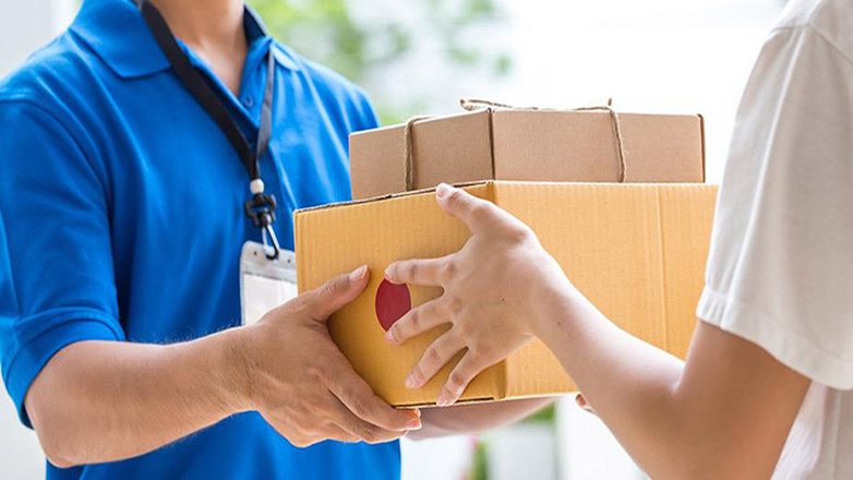 Ιεράπετρα: Παρέλαβε τα ναρκωτικά από… κούριερ