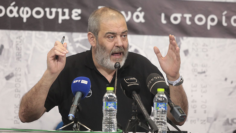 ΠΑΟΚ-Χατζόπουλος: «Συνεχίζουμε με πάθος, πίστη και δουλειά, χωρίς να πάρουν τα μυαλά μας… αέρα»