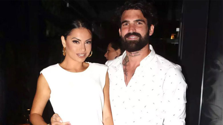 Δήμητρα Αλεξανδράκη: «Δεν είμαι ξεπεσμένη για να πάω με τον Αλεξάνδρου στο Άμπου Ντάμπι»