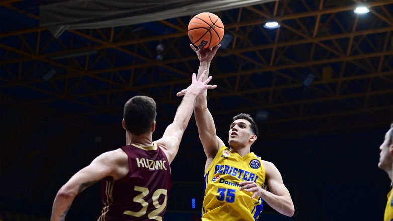 NCAA: Υπέγραψε στους Λούιβιλ Κάρντιναλς ο Βαγγέλης Ζούγρης