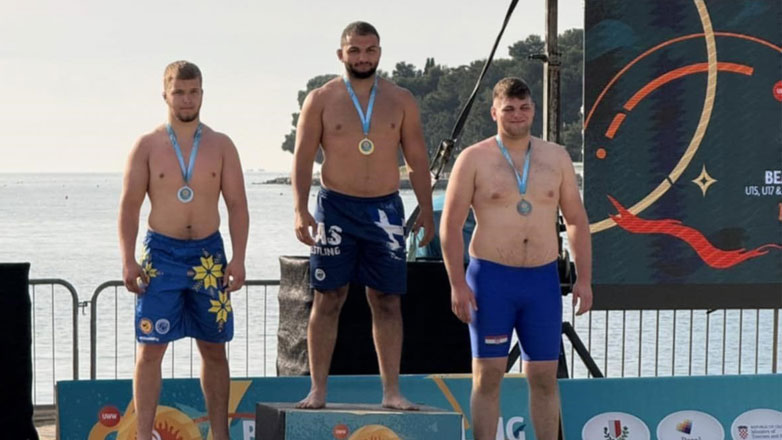 Πρωταθλητής Ευρώπης στο Beach Wrestling ο Άγγελος Αποστολίδης