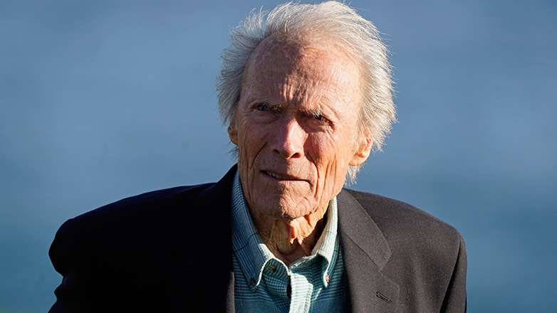 Κλιντ Ίστγουντ προς τους σκηνοθέτες: «Κάντε κάτι καινούργιο ή μείνετε σπίτι σας»